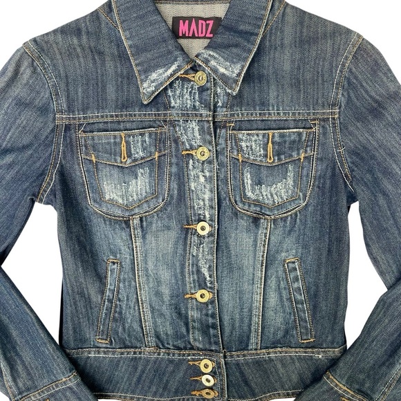 Custom Boho Chic Denim Jacket – Lion Velvet Back Detail, XS/S Form Fitting - Picture 9 of 17